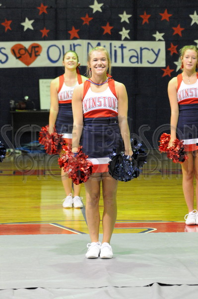 8-28 WA Pep Rally 155.JPG - SCRIVENER D300